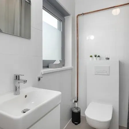 Сasa de vacaciones Home, 3 Bedrooms, Private Garden Trzęsacz