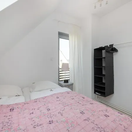 Home, 3 Bedrooms, Private Garden