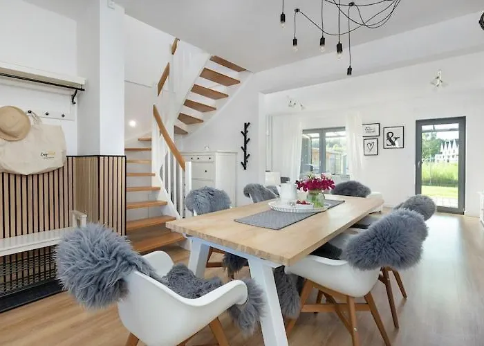 Home, 3 Bedrooms, Private Garden *