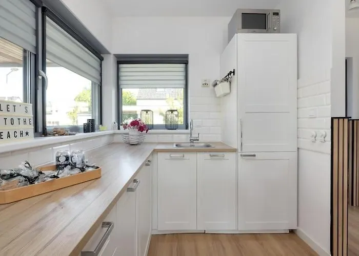 Home, 3 Bedrooms, Private Garden Trzęsacz