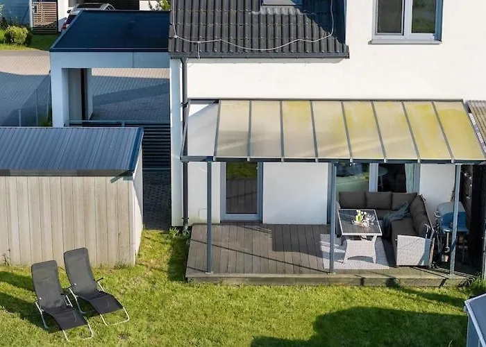 Home, 3 Bedrooms, Private Garden * Trzęsacz